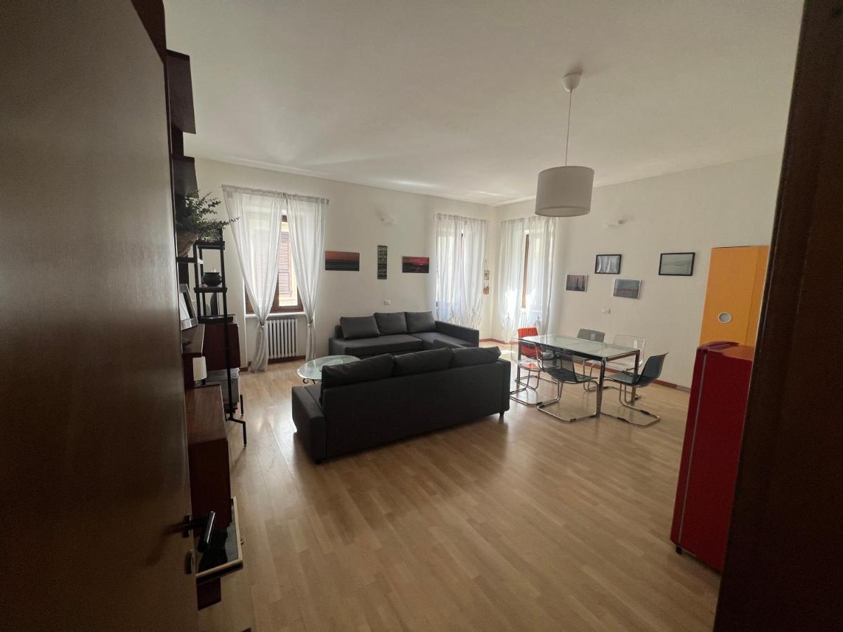 La Torretta Apartment Peschiera del Garda Exterior foto