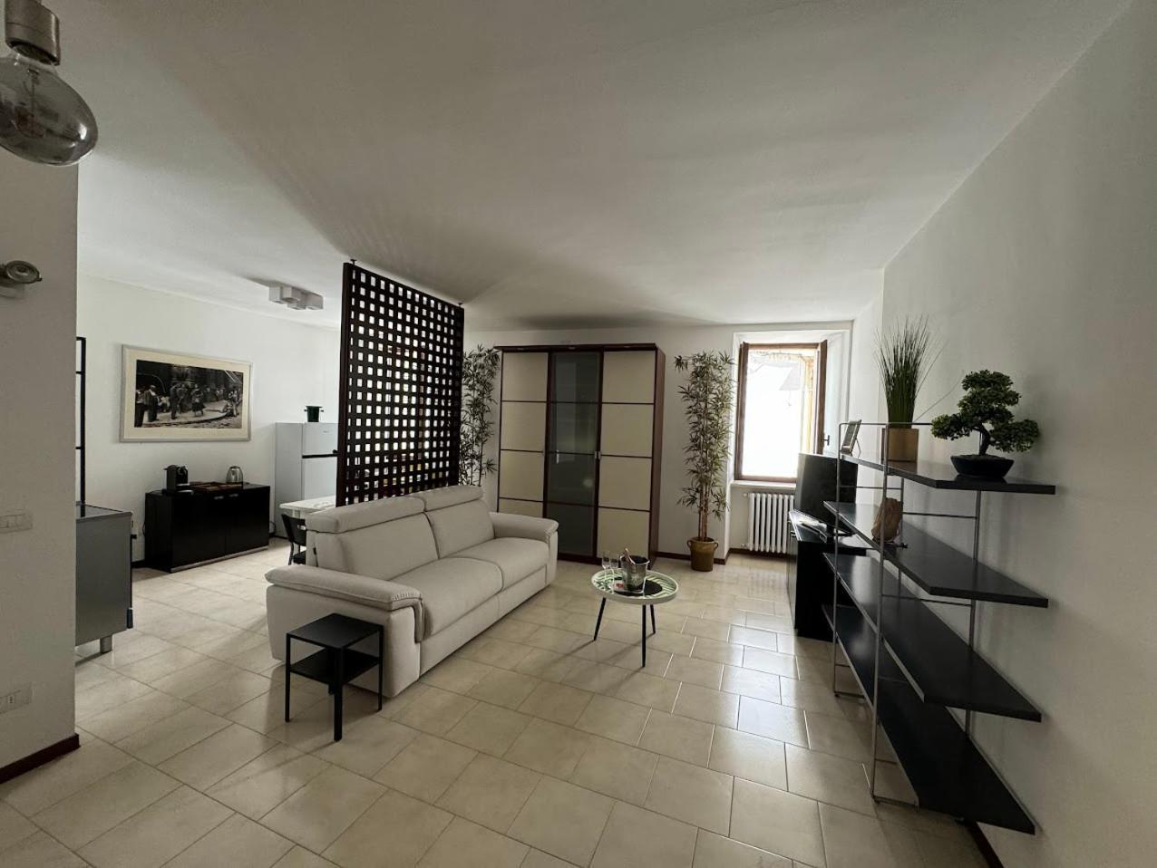 La Torretta Apartment Peschiera del Garda Exterior foto